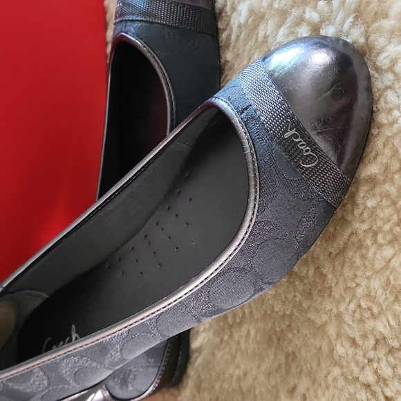 NWT IOB Coach August PGM Signature Indigo Metallic Ballet Flats - Picture 6 of 16